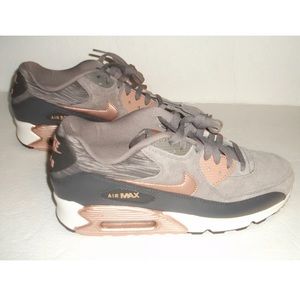 Nike Air Max 90 Women Sneaker